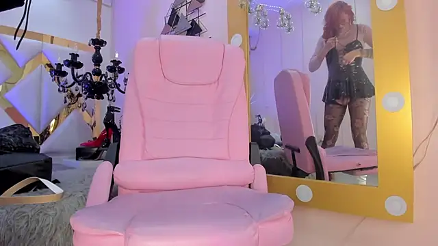 Juliana Saenzz online show from 8, 2, 2025