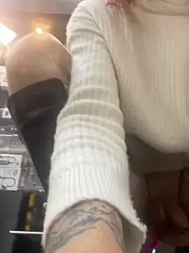 Juliana Saenzz online show from 22, 3, 2025