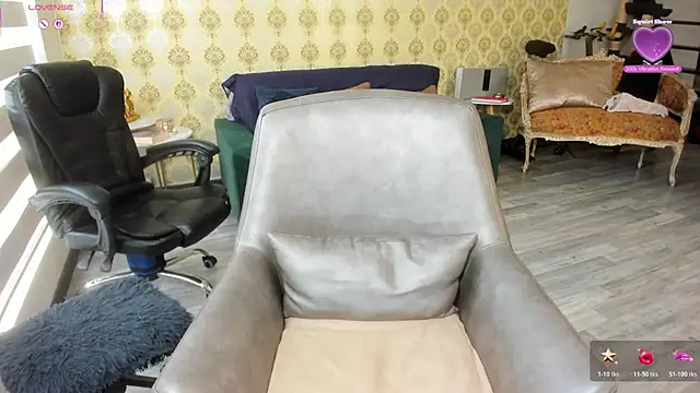 Snapshot of _angelina_class_7 chatting on 14, 11, 2025 angelina class 7 online show from 14, 11, 2025