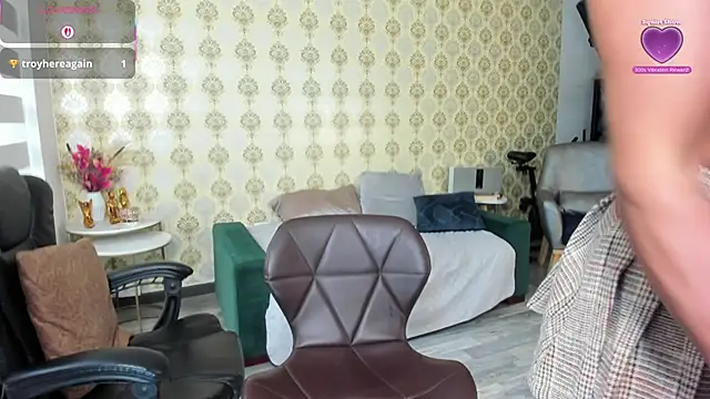  angelina class 7 online show from 17, 4, 2026