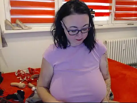 Alexie33 online show from 6, 3, 2025