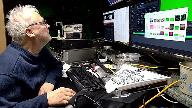 ButtCrackShowing-OOPS online show from 23, 3, 2026