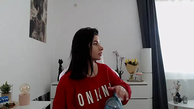 Snapshot of Simply_the_best chatting on 6, 3, 2025 Simply the best online show from 6, 3, 2025