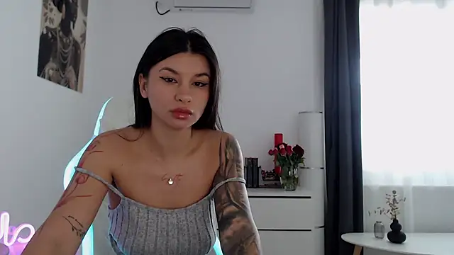 Snapshot of Simply_the_best chatting on 21, 10, 2025 Simply the best online show from 21, 10, 2025