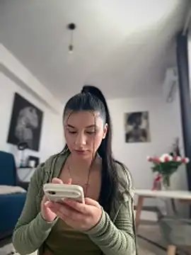 Snapshot of Simply_the_best chatting on 10, 3, 2026 Simply the best online show from 10, 3, 2026