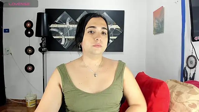 Snapshot of SARAMISHA chatting on 23, 9, 2025 SARAMISHA online show from 23, 9, 2025