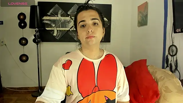 Snapshot of SARAMISHA chatting on 25, 9, 2025 SARAMISHA online show from 25, 9, 2025