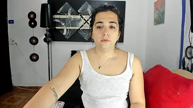 Snapshot of SARAMISHA chatting on 30, 9, 2025 SARAMISHA online show from 30, 9, 2025