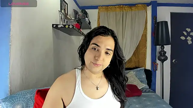 Snapshot of SARAMISHA chatting on 16, 11, 2025 SARAMISHA online show from 16, 11, 2025