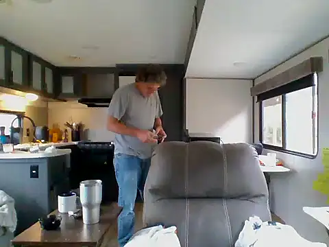 Snapshot of lateniter chatting on 10, 1, 2026 lateniter online show from 10, 1, 2026