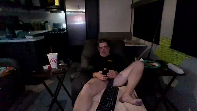 Snapshot of lateniter chatting on 2, 2, 2026 lateniter online show from 2, 2, 2026