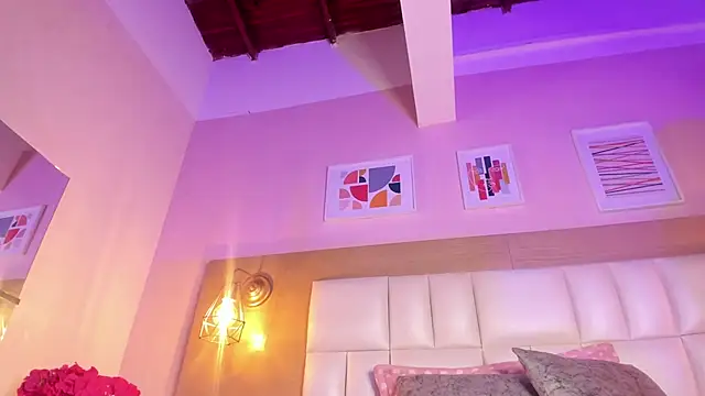 Snapshot of Dollar-girl chatting on 27, 1, 2025 Dollar-girl online show from 27, 1, 2025