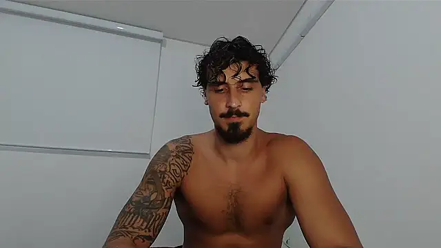 Snapshot of milkoffe chatting on 18, 2, 2026 milkoffe online show from 18, 2, 2026