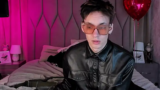 CalvinOwens online show from 5, 2, 2025