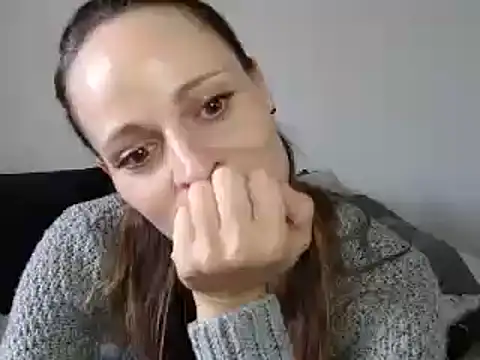 Snapshot of naikah714 chatting on 4, 12, 2024 naikah714 online show from 4, 12, 2024