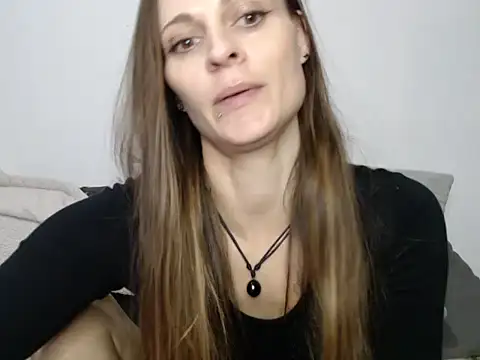 Snapshot of naikah714 chatting on 6, 12, 2024 naikah714 online show from 6, 12, 2024