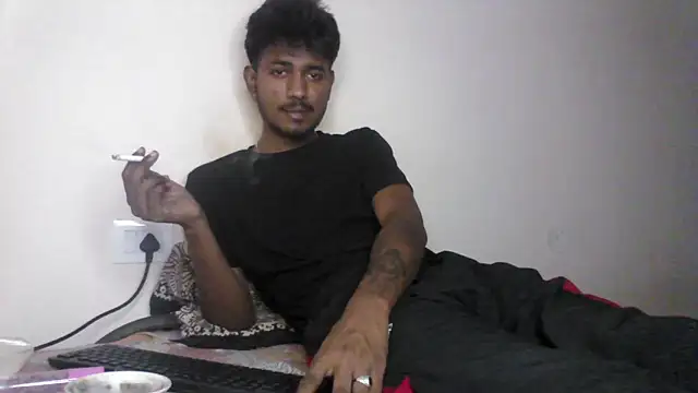 Snapshot of just_fucks chatting on 22, 10, 2025 just fucks online show from 22, 10, 2025