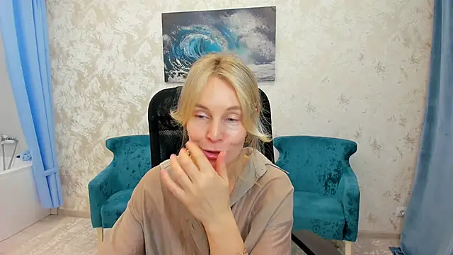 Sinty Devis online show from 11, 3, 2025