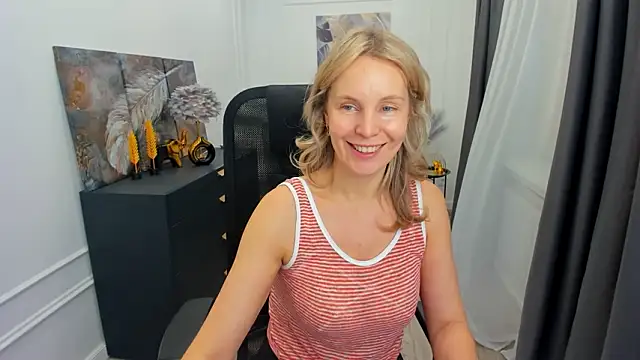 Sinty Devis online show from 21, 3, 2026