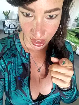 Snapshot of TheGoddessBianca chatting on 15, 12, 2024 TheGoddessBianca online show from 15, 12, 2024