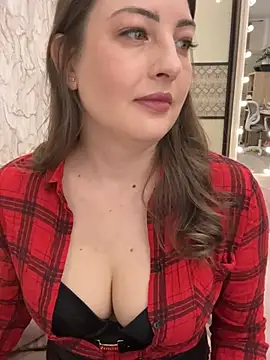 Snapshot of AnnaBri chatting on 6, 4, 2026 AnnaBri online show from 6, 4, 2026