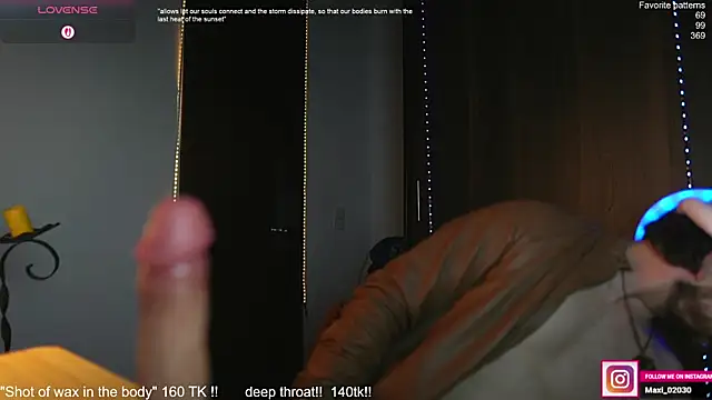 Snapshot of just_maxii chatting on 3, 10, 2025 just maxii online show from 3, 10, 2025