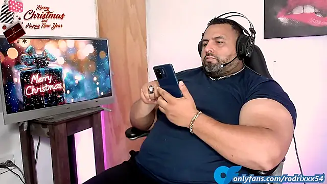 Snapshot of rodrix54 chatting on 28, 12, 2024 rodrix54 online show from 28, 12, 2024