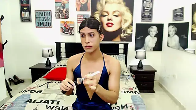 Snapshot of VeronicaReynolds chatting on 2, 3, 2026 VeronicaReynolds online show from 2, 3, 2026