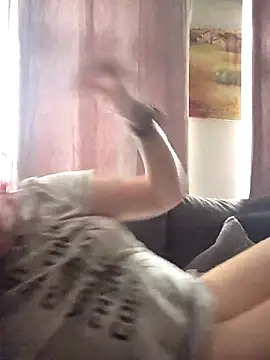 dieGeile0411 online show from 24, 3, 2026