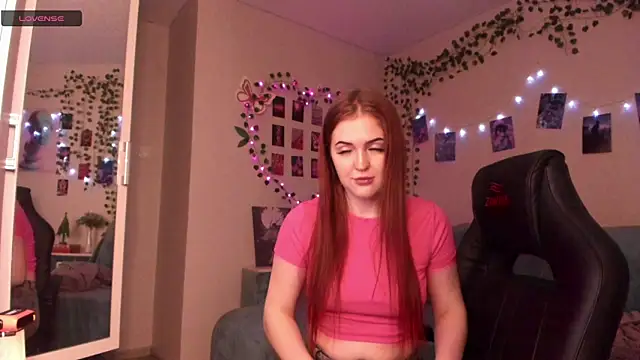 Snapshot of ViolaIntelligent chatting on 20, 1, 2025 ViolaIntelligent online show from 20, 1, 2025