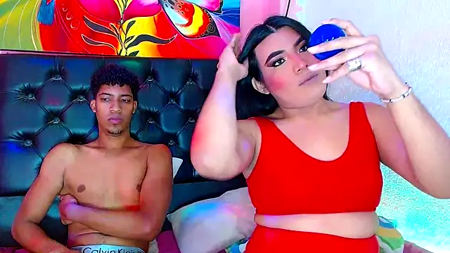 Snapshot of ray_and_666 chatting on 17, 12, 2025 ray and 666 online show from 17, 12, 2025