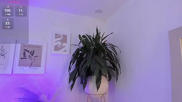 moll1e  online show from 17, 3, 2025