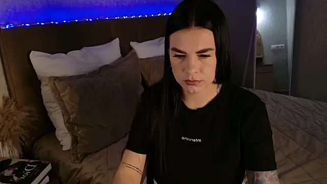 HugeBoobs- online show from 16, 10, 2025