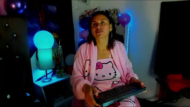 Snapshot of SheraHadee chatting on 11, 3, 2025 SheraHadee online show from 11, 3, 2025