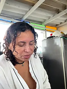 Snapshot of SheraHadee chatting on 22, 9, 2025 SheraHadee online show from 22, 9, 2025