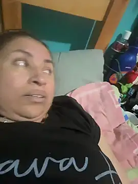 Snapshot of SheraHadee chatting on 12, 11, 2025 SheraHadee online show from 12, 11, 2025