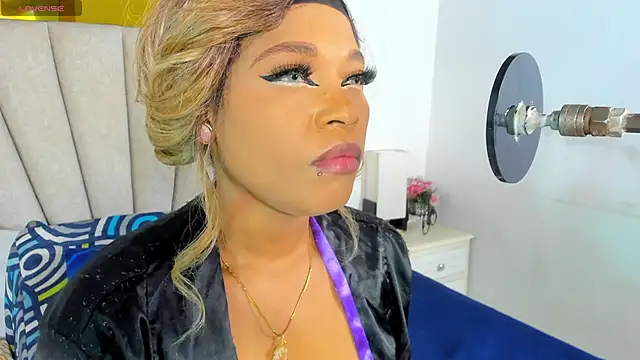 Snapshot of angel_dthroatt chatting on 5, 2, 2025 angel dthroatt online show from 5, 2, 2025