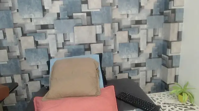 angel dthroatt online show from 15, 1, 2026