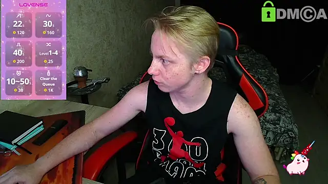 Alexis Gordon online show from 22, 9, 2025