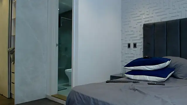 Frank heaven01 online show from 21, 2, 2025