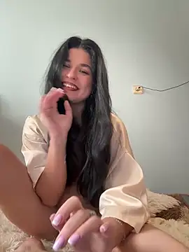 Snapshot of AlisaDoll444 chatting on 18, 9, 2025 AlisaDoll444 online show from 18, 9, 2025