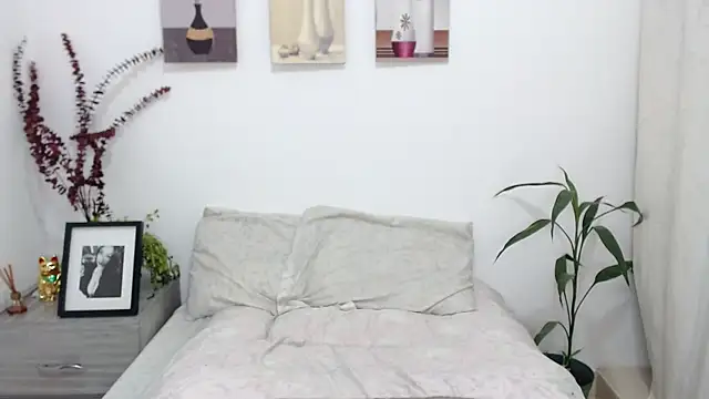 titsbiglovers online show from 18, 1, 2025