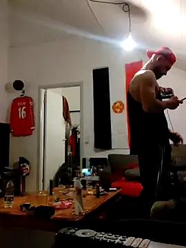 Snapshot of eltoulou chatting on 11, 2, 2025 eltoulou online show from 11, 2, 2025