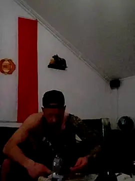 Snapshot of eltoulou chatting on 2, 3, 2025 eltoulou online show from 2, 3, 2025