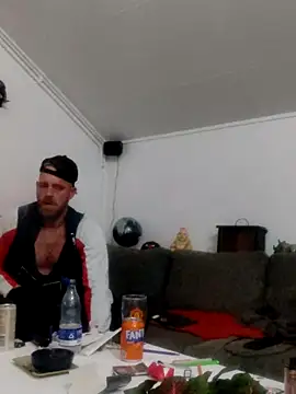 Snapshot of eltoulou chatting on 2, 3, 2025 eltoulou online show from 2, 3, 2025