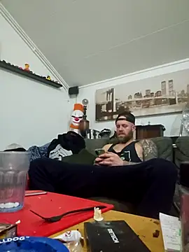 Snapshot of eltoulou chatting on 18, 12, 2025 eltoulou online show from 18, 12, 2025