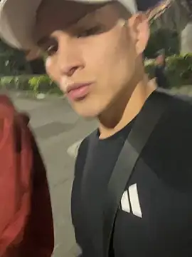 Snapshot of Alex_Teau chatting on 27, 2, 2025 Alex Teau online show from 27, 2, 2025