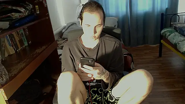 Snapshot of EvaMiron chatting on 22, 12, 2024 EvaMiron online show from 22, 12, 2024