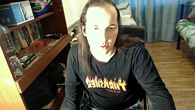 Snapshot of EvaMiron chatting on 3, 1, 2025 EvaMiron online show from 3, 1, 2025