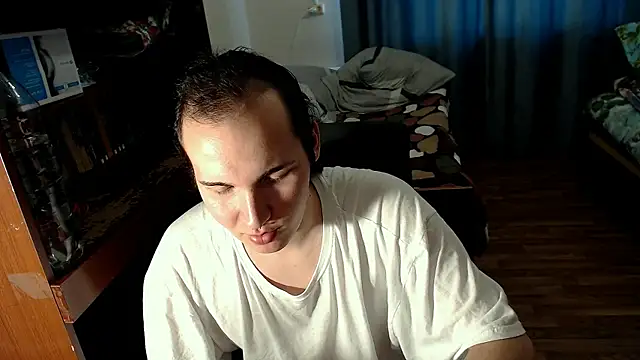 Snapshot of EvaMiron chatting on 8, 1, 2025 EvaMiron online show from 8, 1, 2025